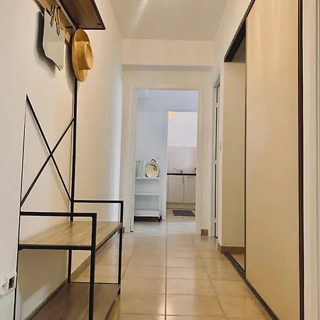 Au Coin Du Pin * 芒通