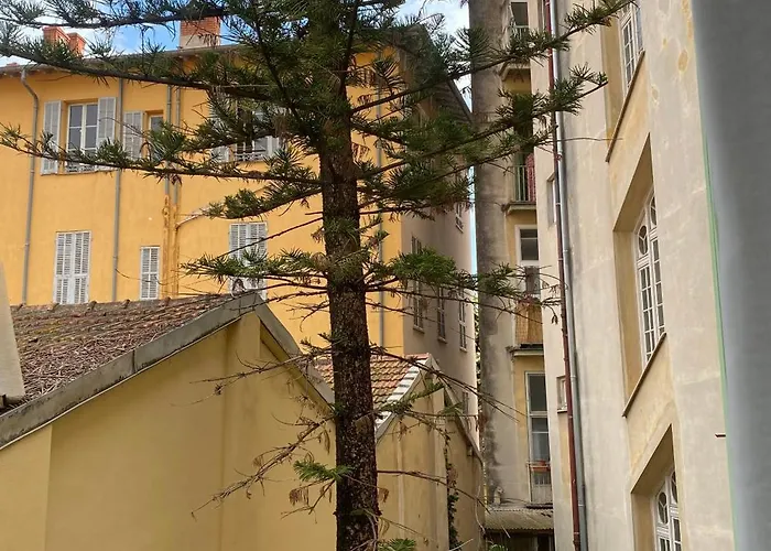 Au Coin Du Pin Apartment *